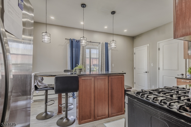 property viewer photo 9
