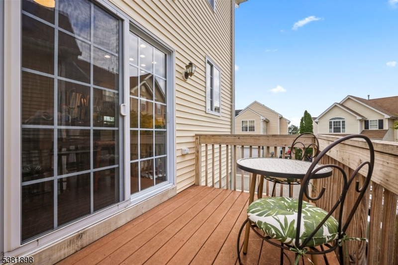 property viewer photo 13
