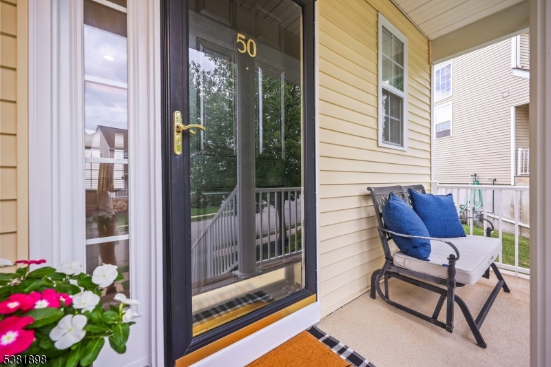 property viewer photo 2