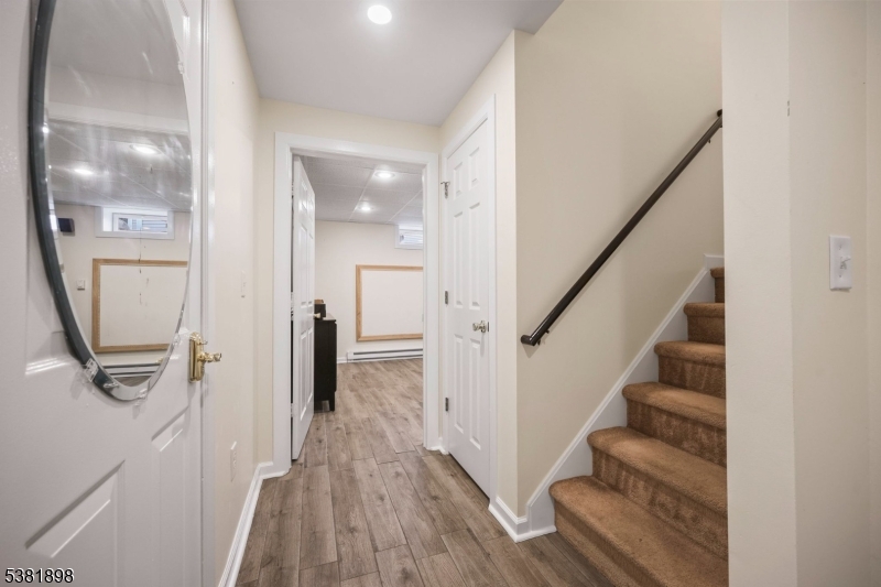 property viewer photo 22