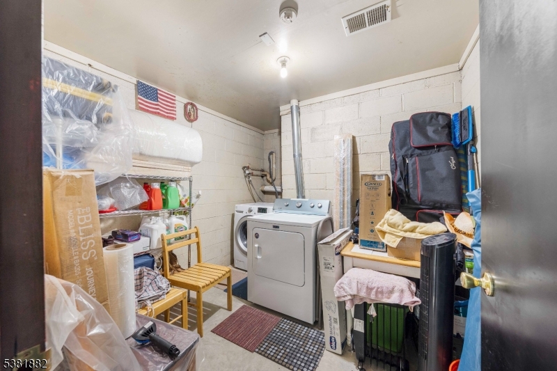 property viewer photo 16