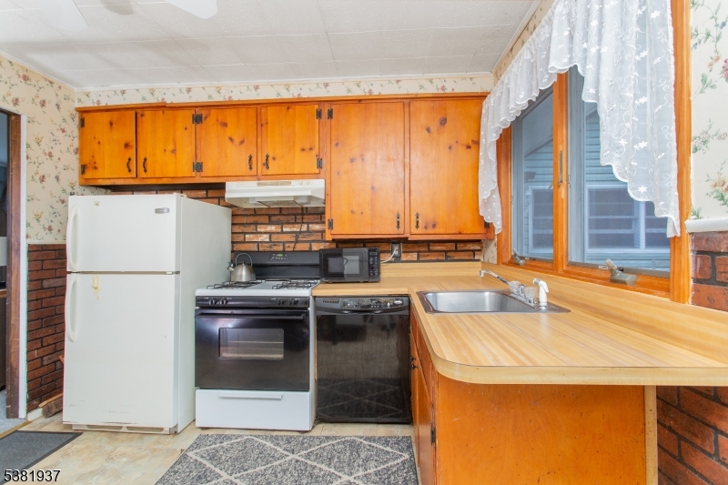 property viewer photo 10