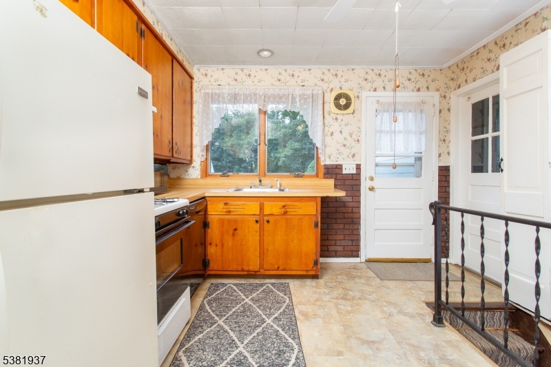 property viewer photo 12