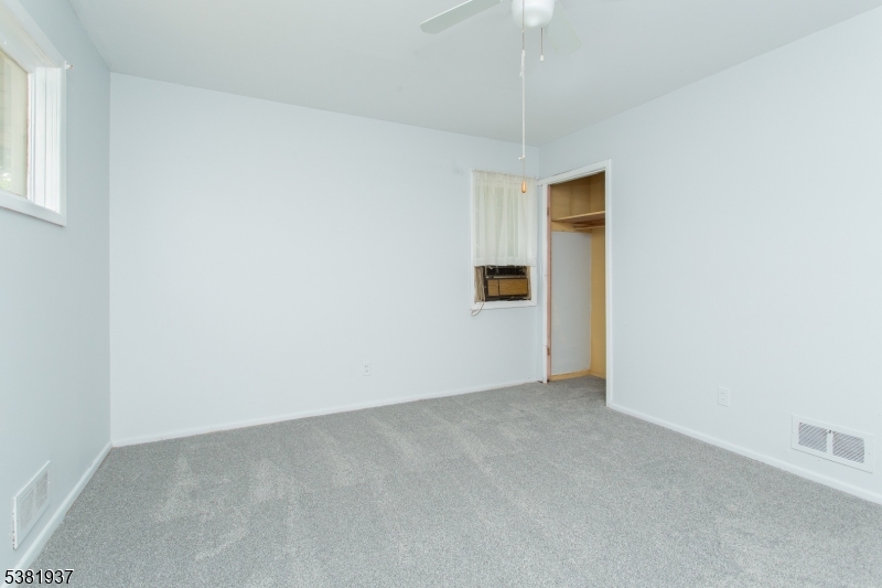 property viewer photo 21