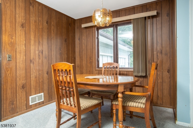 property viewer photo 7