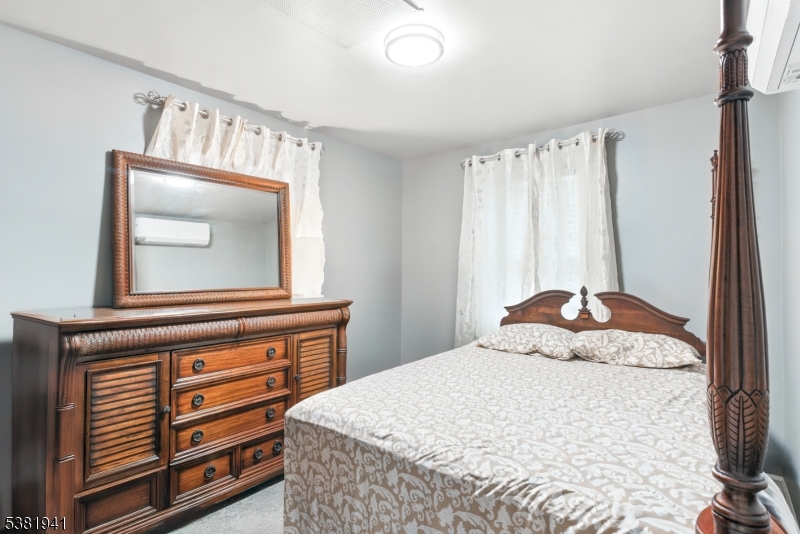 property viewer photo 10