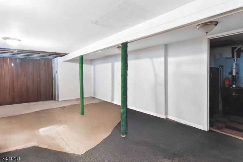 property viewer photo 17