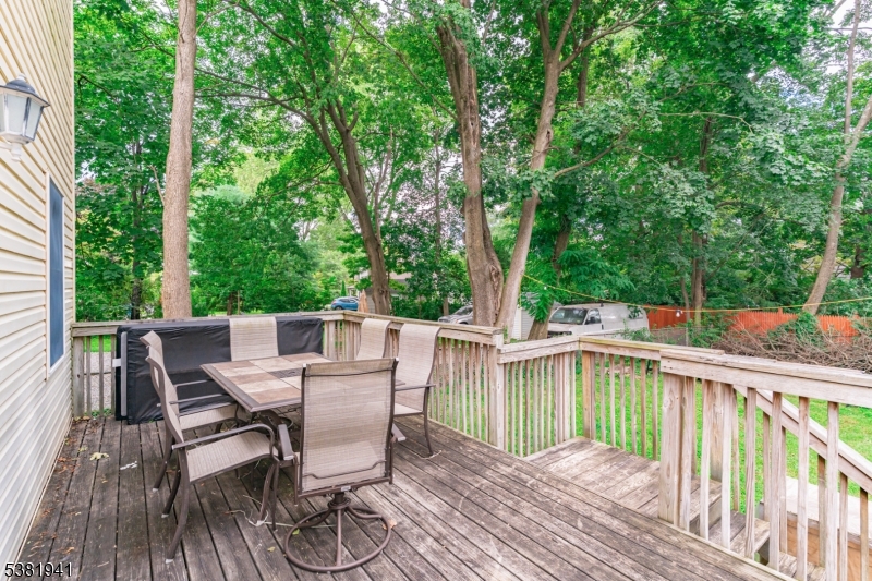 property viewer photo 19