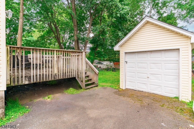 property viewer photo 20