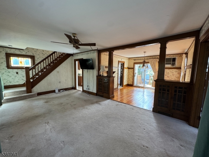 property viewer photo 17