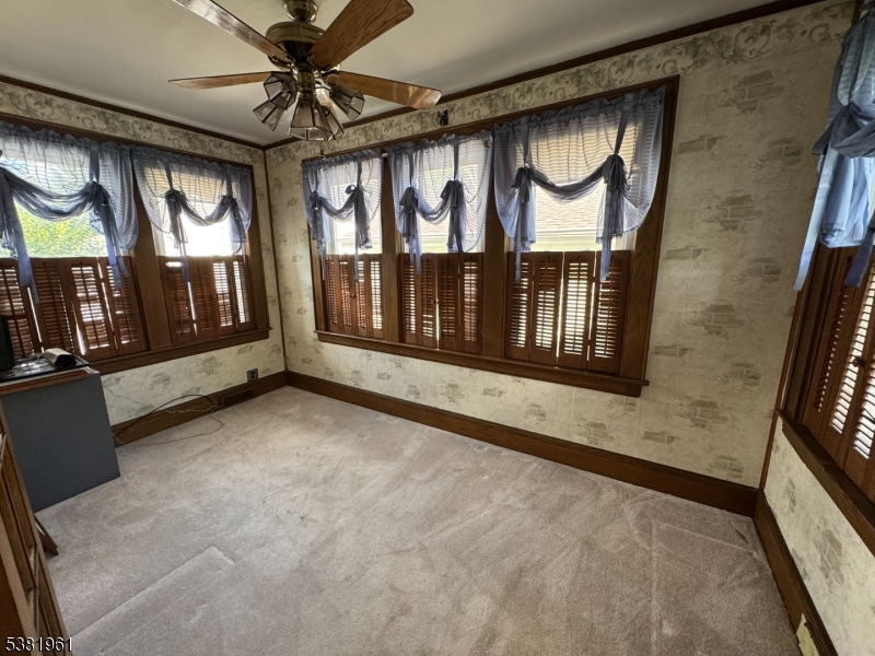 property viewer photo 19