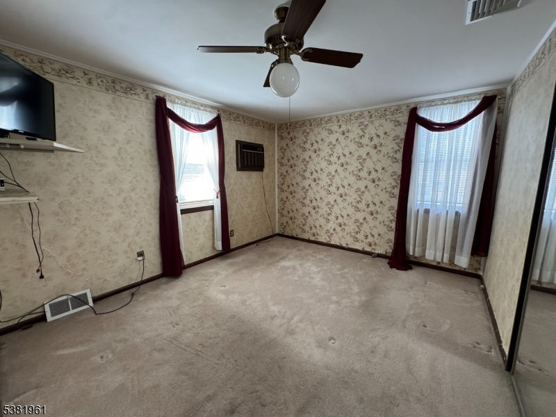 property viewer photo 28