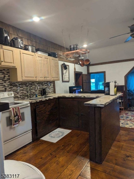 property viewer photo 1