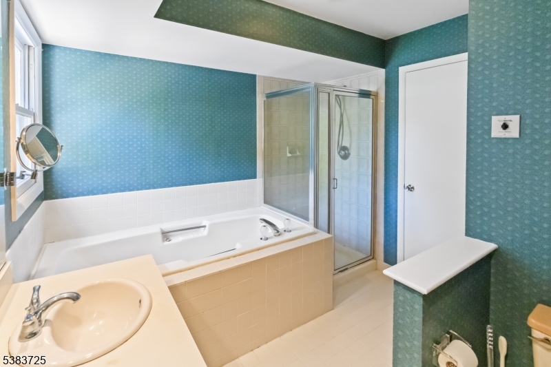 property viewer photo 21
