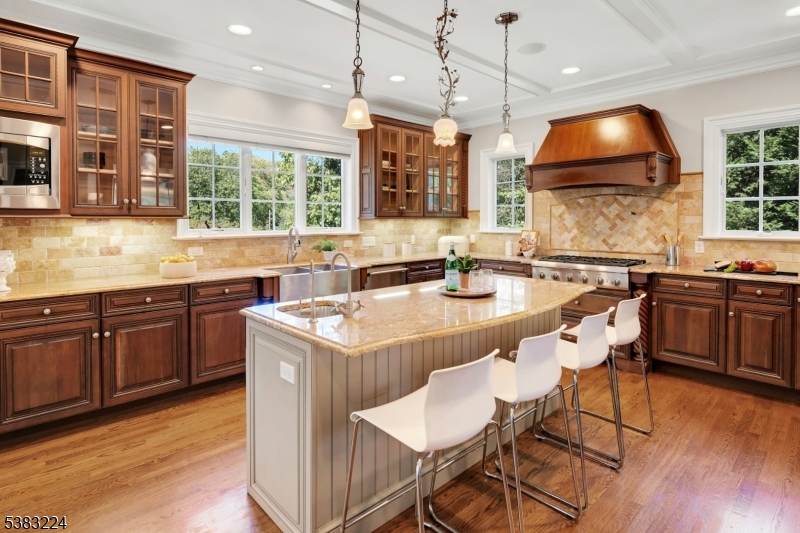 property viewer photo 11