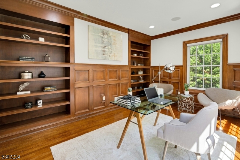 property viewer photo 13
