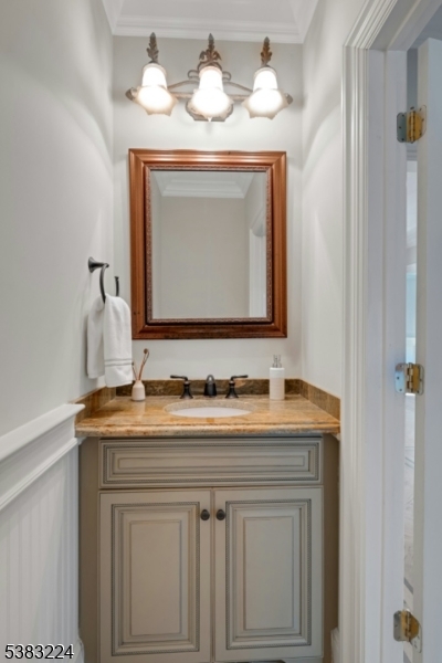 property viewer photo 15