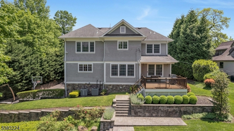 property viewer photo 31