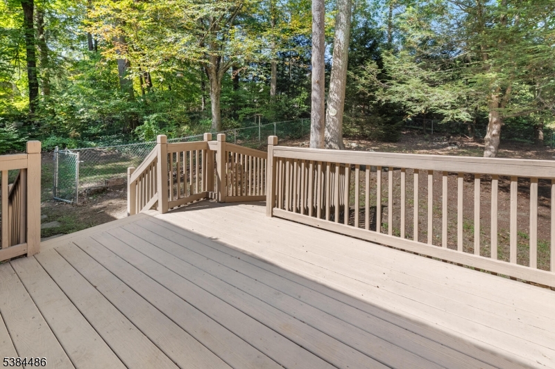 property viewer photo 20