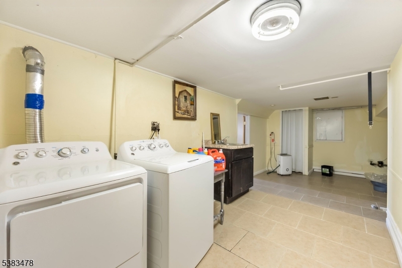 property viewer photo 12