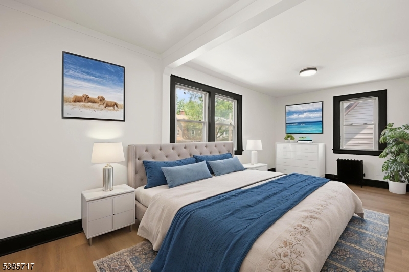property viewer photo 13