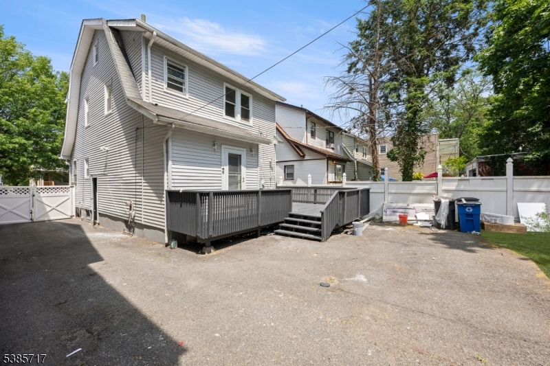 property viewer photo 26