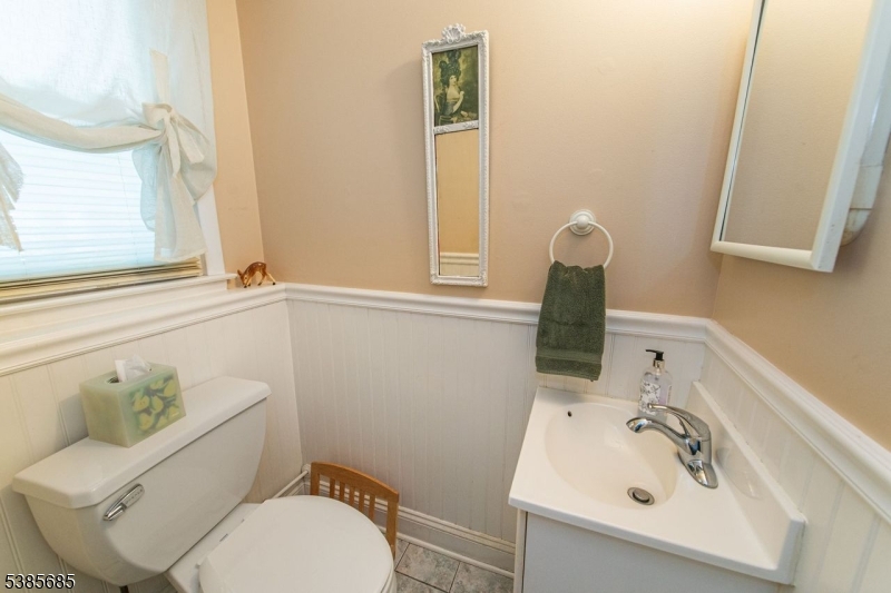 property viewer photo 13