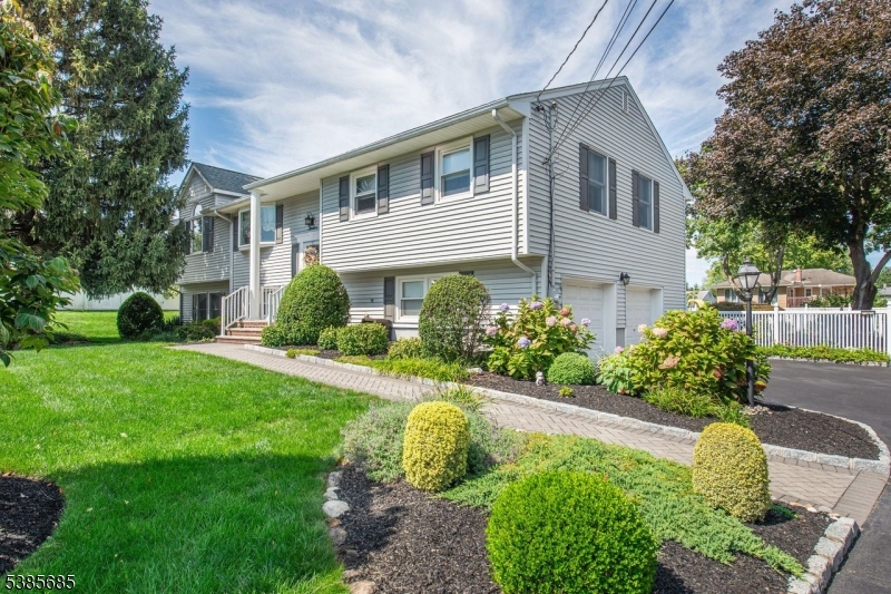 property viewer photo 31