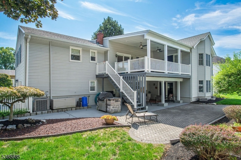 property viewer photo 33