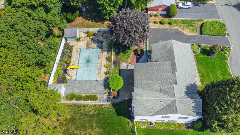 property viewer photo 40
