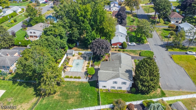 property viewer photo 43