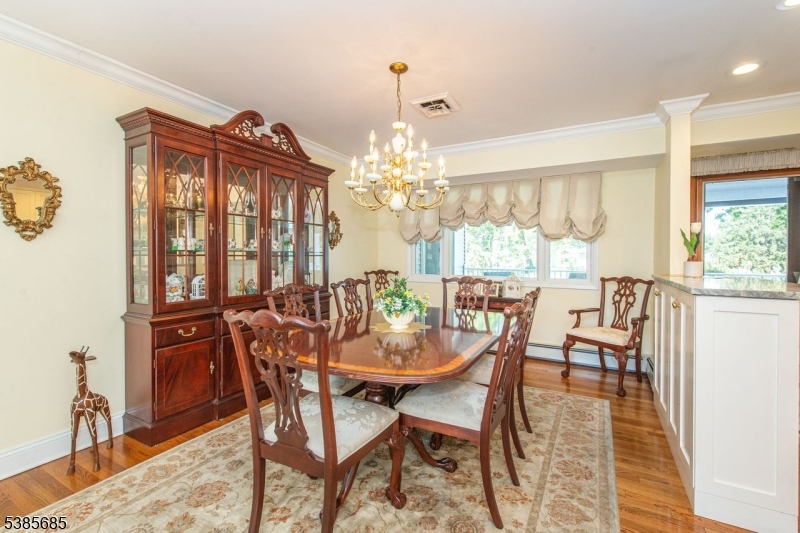 property viewer photo 8