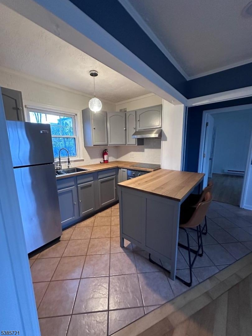 property viewer photo 7