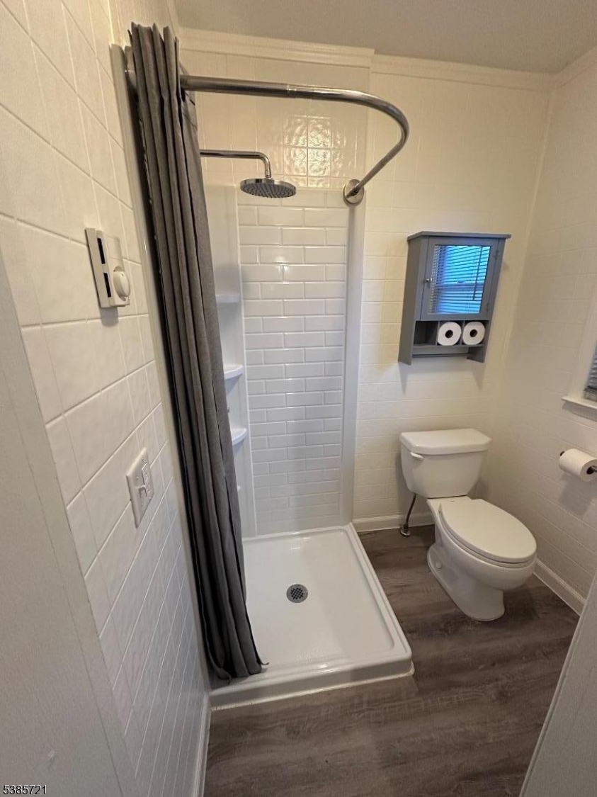 property viewer photo 8