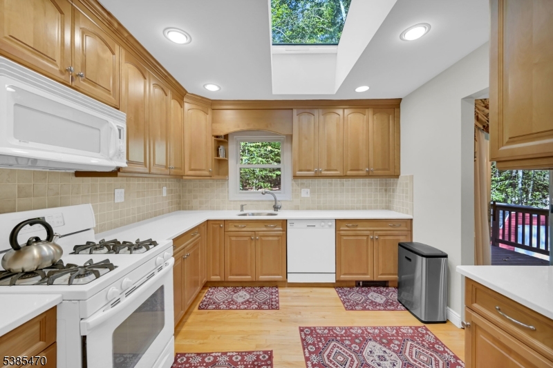 property viewer photo 2