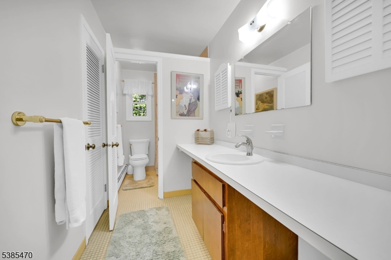 property viewer photo 25