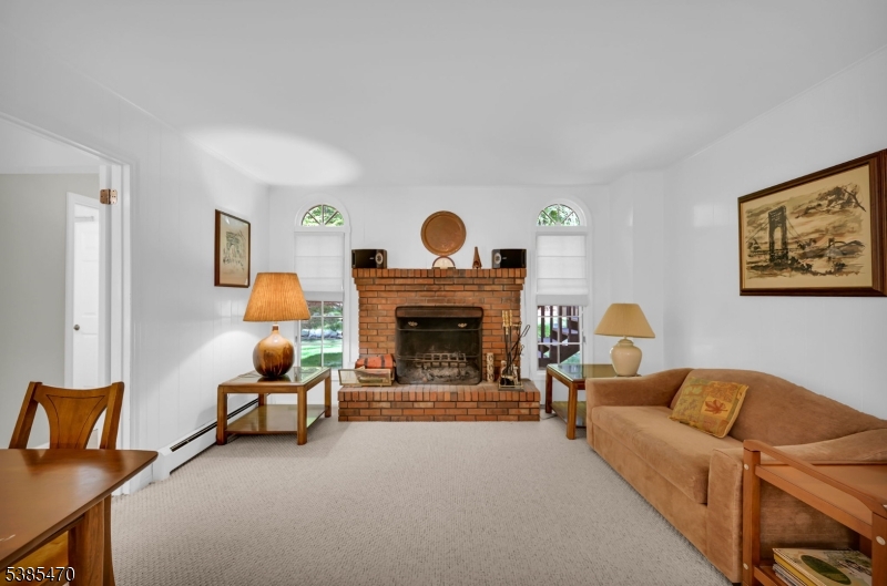 property viewer photo 5