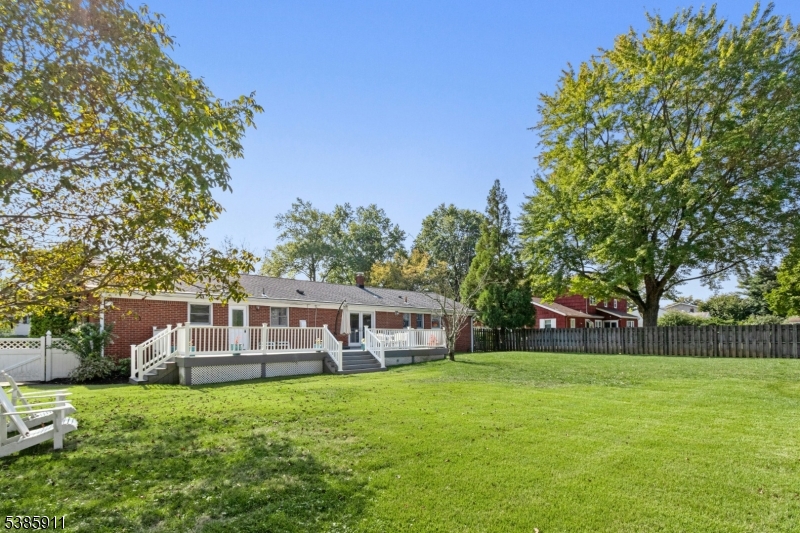 property viewer photo 30
