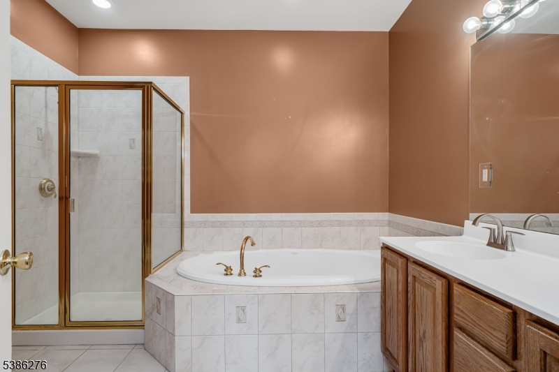 property viewer photo 11