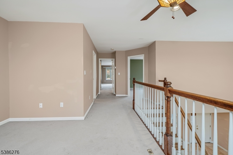 property viewer photo 12