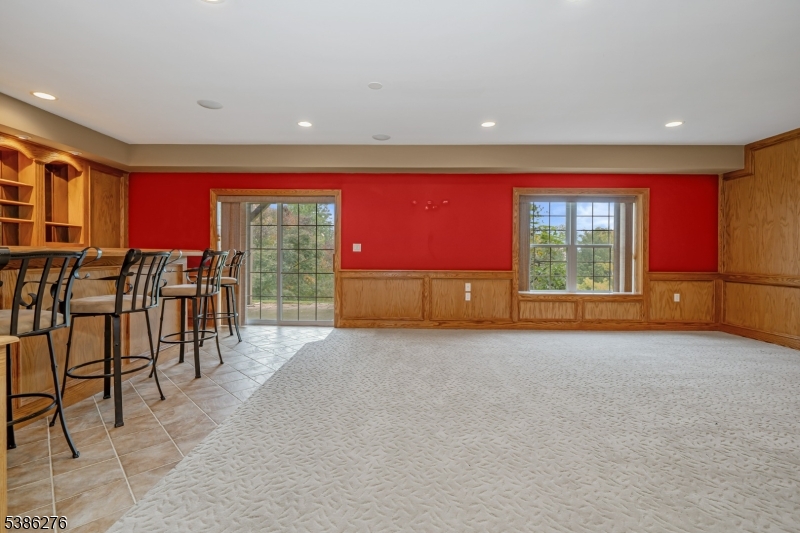 property viewer photo 18