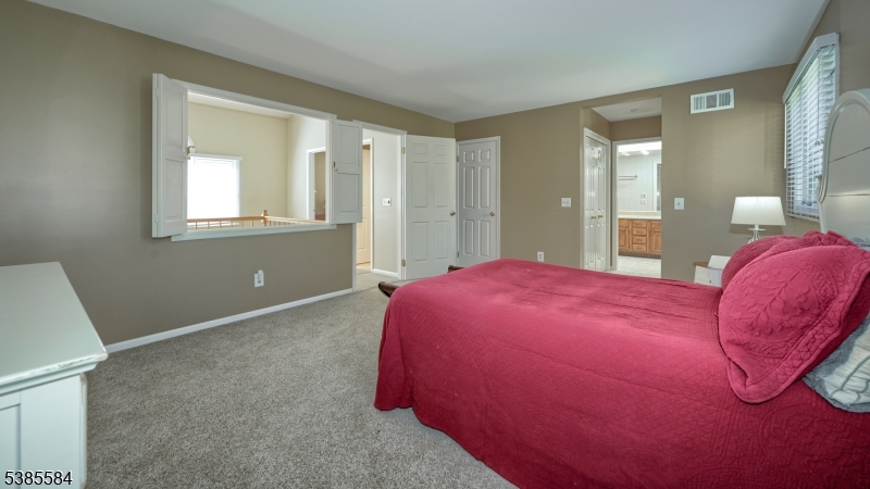 property viewer photo 16