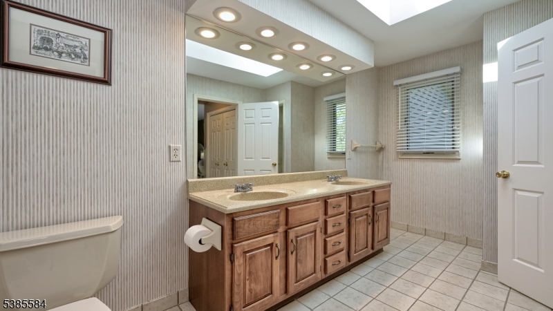 property viewer photo 17