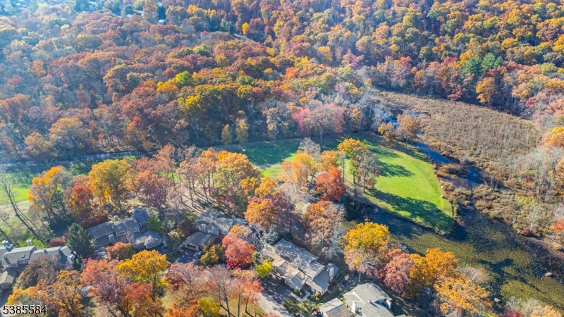 property viewer photo 25