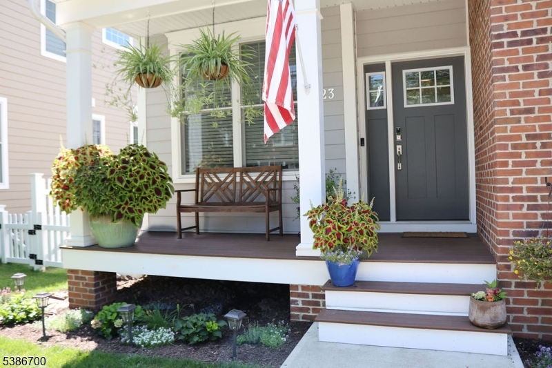 property viewer photo 1