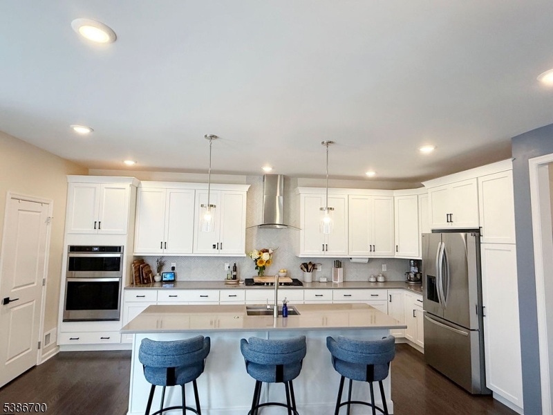 property viewer photo 4