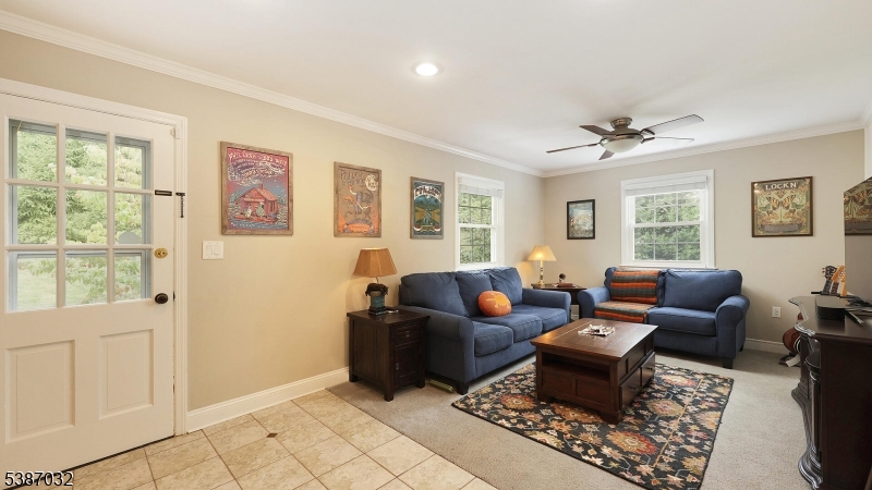 property viewer photo 17