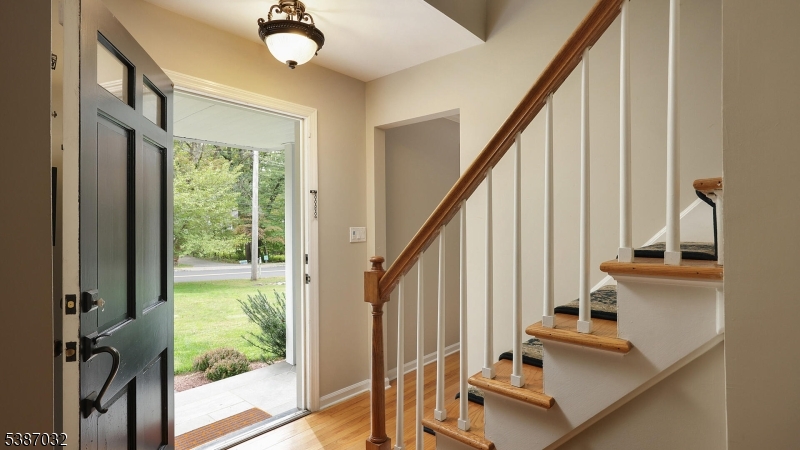 property viewer photo 8