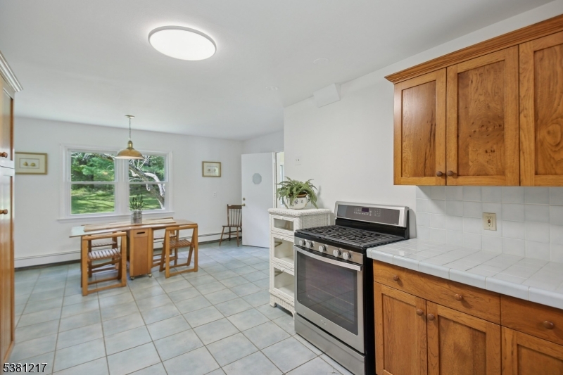 property viewer photo 10