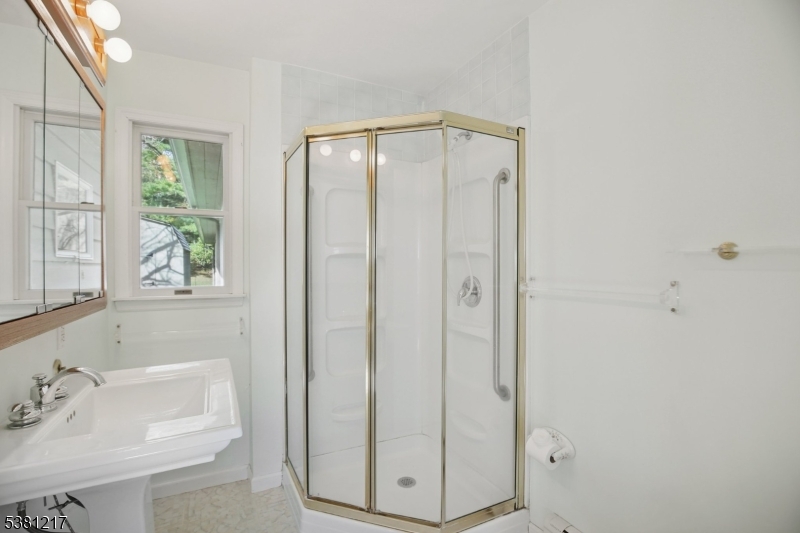 property viewer photo 21